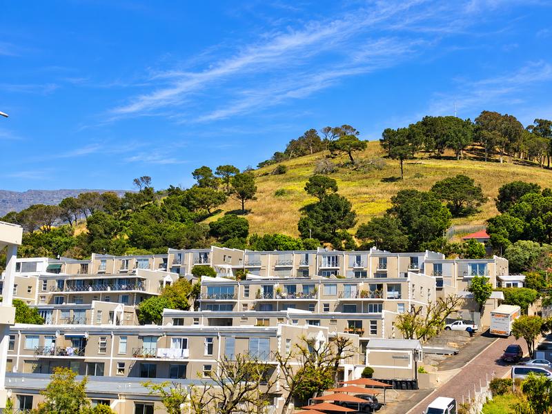 2 Bedroom Property for Sale in Green Point Western Cape